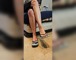 Olga Infinity Novem aka olganovem - 02-26-2025 OnlyFans Video - I know what you want to do with my feet