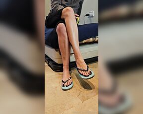 Olga Infinity Novem aka olganovem - 02-26-2025 OnlyFans Video - I know what you want to do with my feet